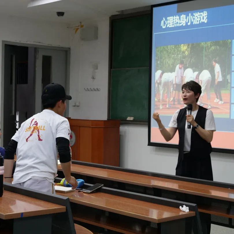 88e6ee0c88b147558d860cfa069e1430.jpg 电竞实时数据网