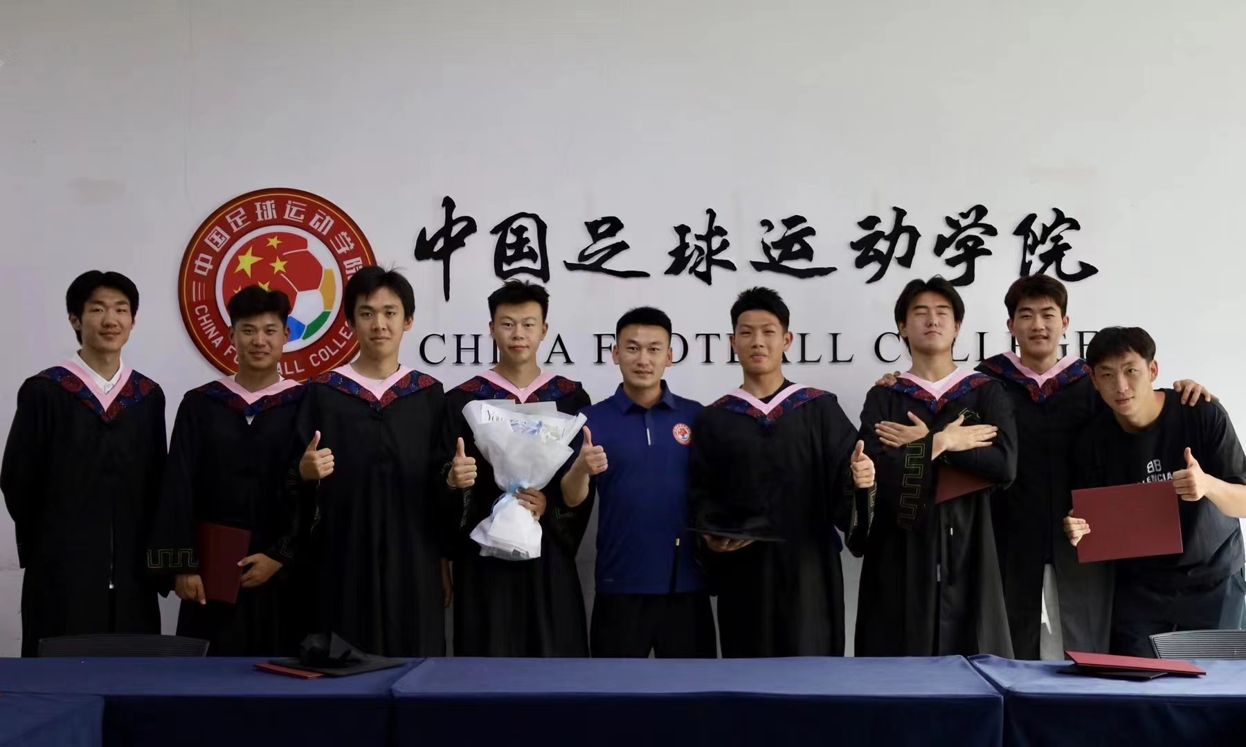 830c18eacb034087a32449df174f1bff.jpg 电竞实时数据网