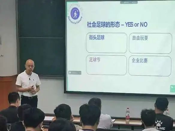 91374eeaefbf42d89f3db2572a21cb6e.jpg 电竞实时数据网