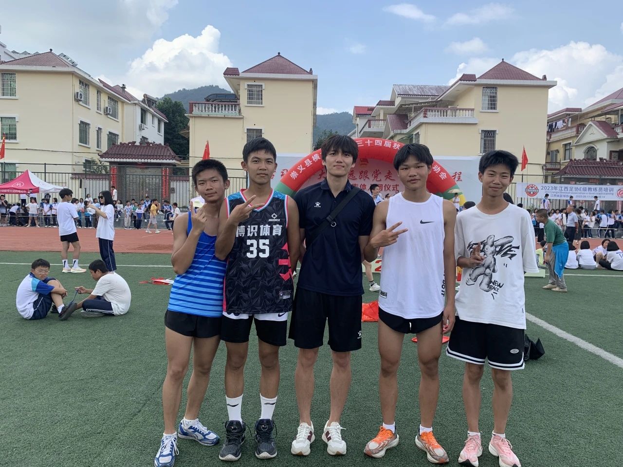 dacd56cc323f4e8585ea833e4f0eff06.jpg 电竞实时数据网
