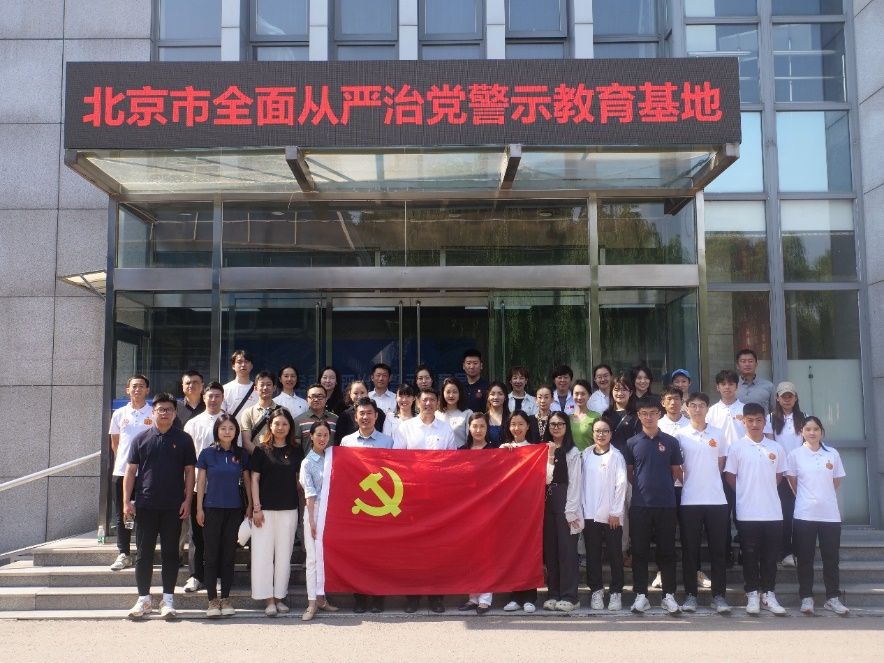 08d2cb60758143bbbc2f72c3ba6ae6a8.jpg 电竞实时数据网