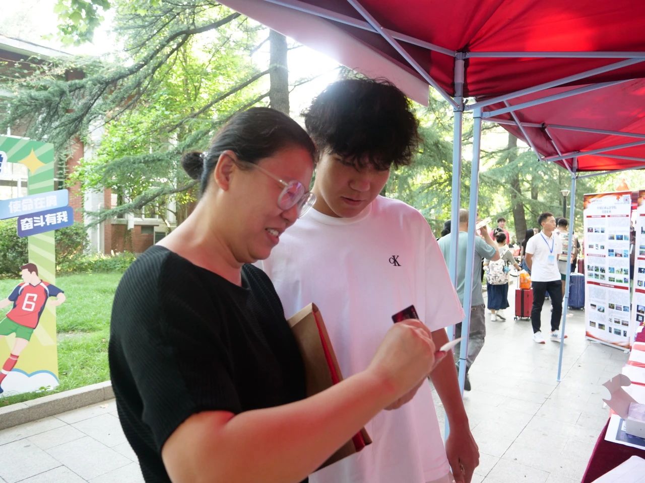 15b039fb2afd41aabf95e780a541157a.jpg 电竞实时数据网