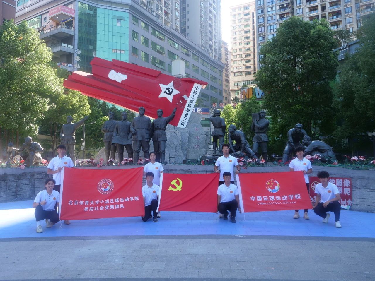 20176503fc34464e82ca78461fae7219.jpg 电竞实时数据网