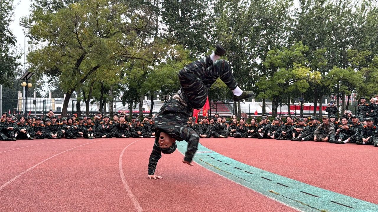 59517c602dc542b0b80cba8636ba2010.jpg 电竞实时数据网