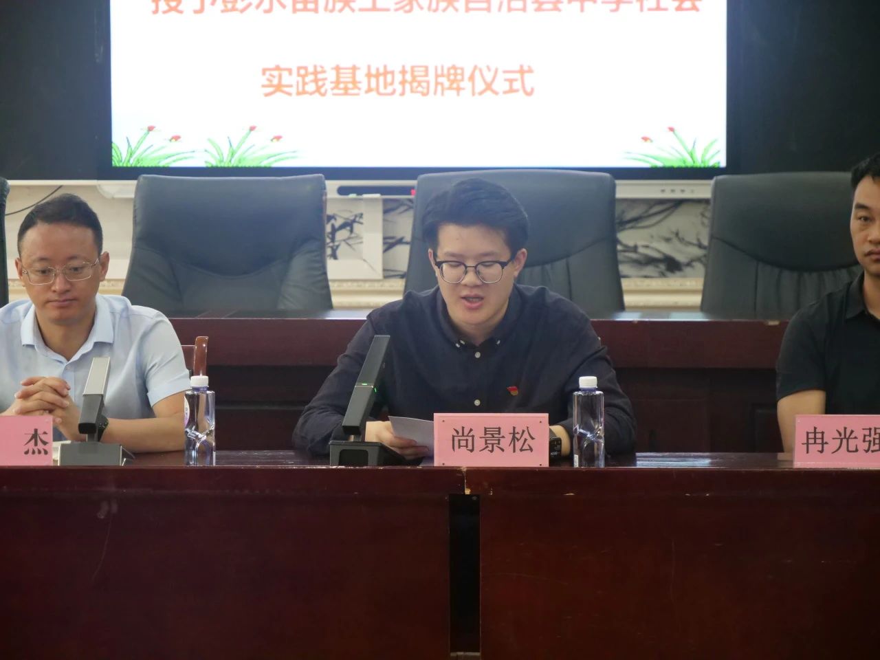8c3b99ec69fa4090ac89e1c7627b4d3e.jpg 电竞实时数据网