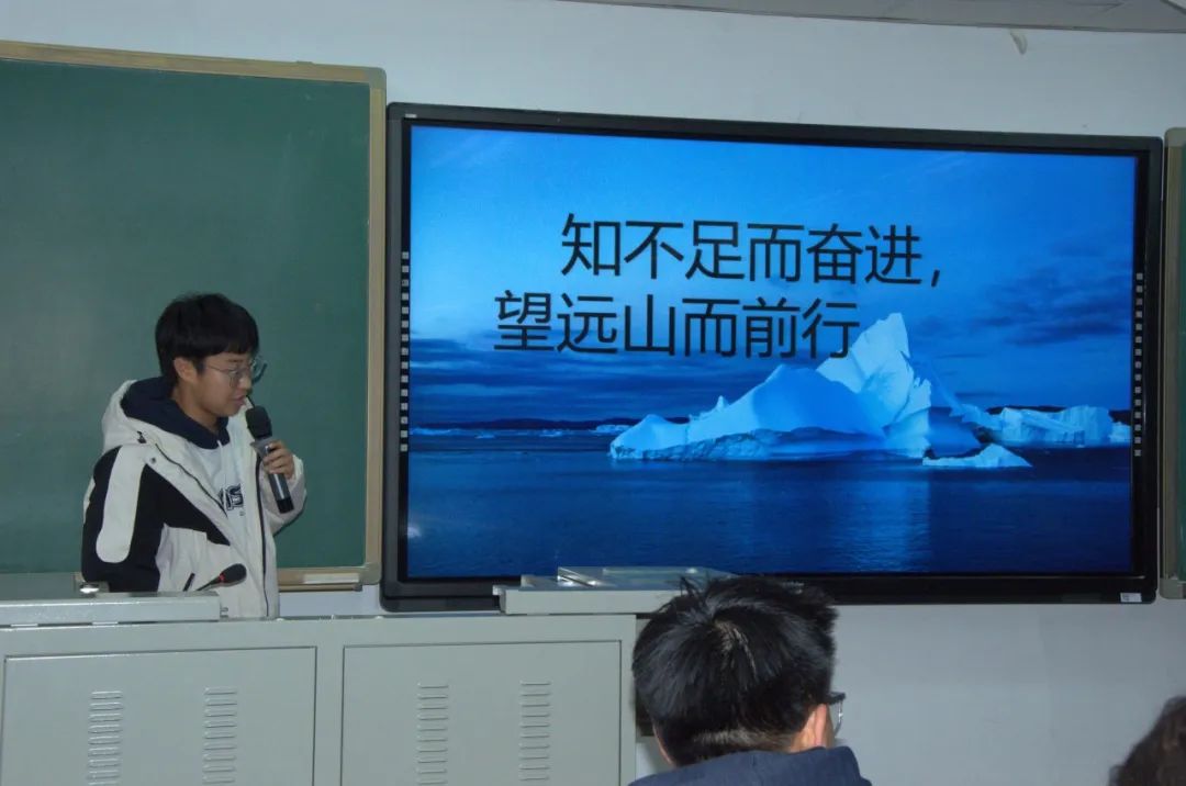 0dfc840fe3244b9687e664943d53958b.jpg 电竞实时数据网