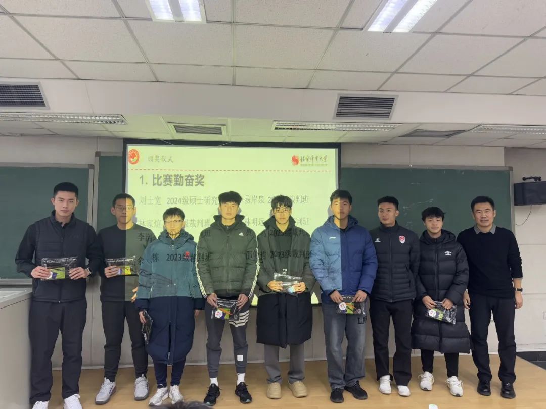 0ea510ed93e4495aa31f90b9da4dba39.jpg 电竞实时数据网