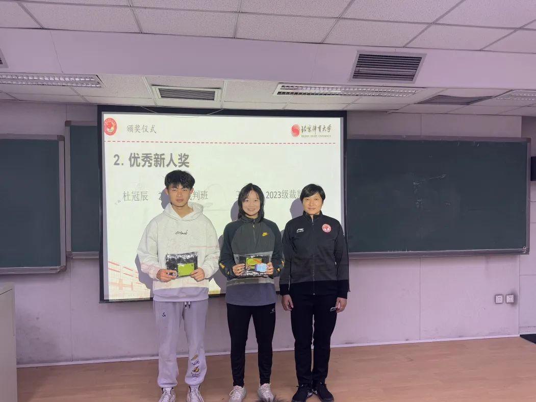 d4e842ddc7bf41eda3973ca673fd00ed.jpg 电竞实时数据网