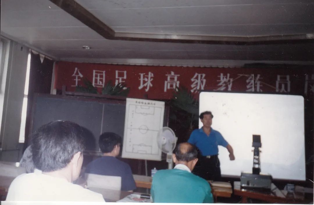 c6963500ed4046afba473564bad1767f.jpg 电竞实时数据网