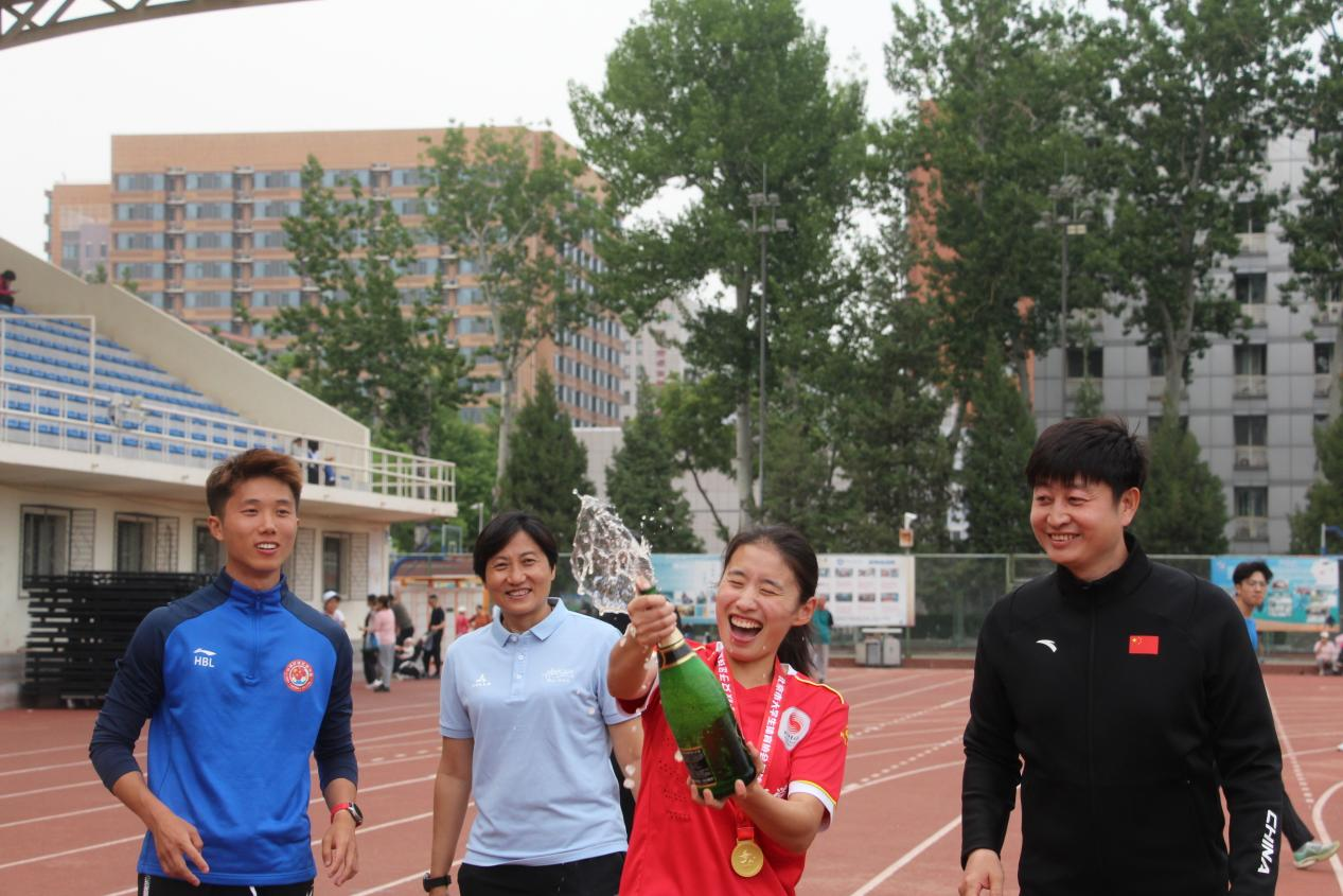 a3df12241d35468c98cb1b29a5d84f74.png 电竞实时数据网
