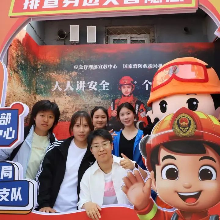 acbc293ca1c241ac80e55d876b129139.jpg 电竞实时数据网